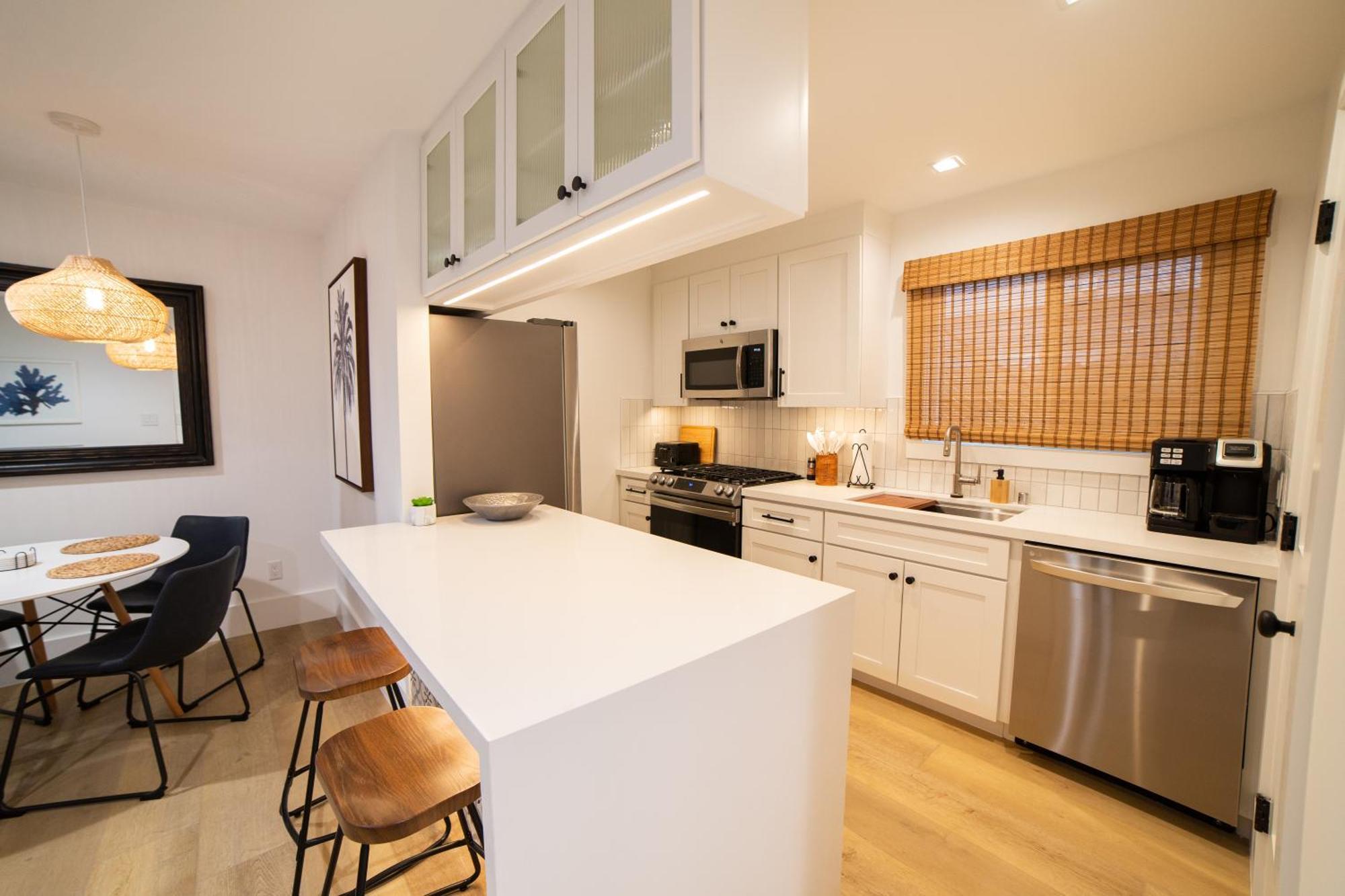 Surf Casita - Luxury Beach Home - Steps To Ocean & Walk To Everything Newport Beach Exteriör bild